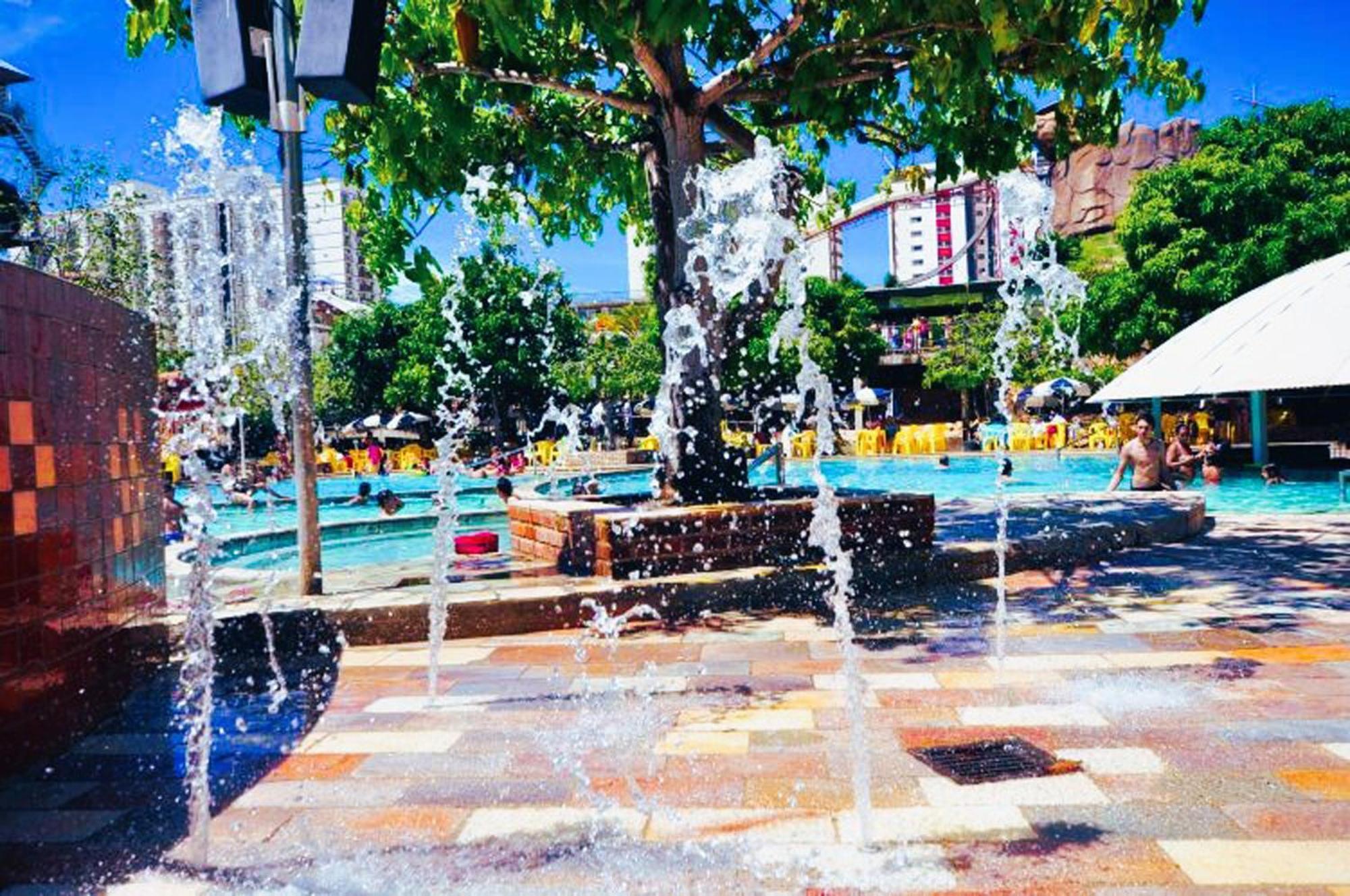Lacqua Diroma Oficial - Diroma Acqua Park Incluido - Com Roupa De Cama E Banho Caldas Novas Eksteriør billede